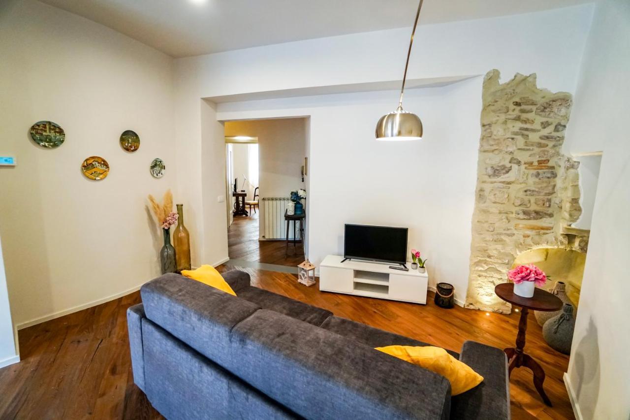 Maison Portica 29 Assisi Kültér fotó